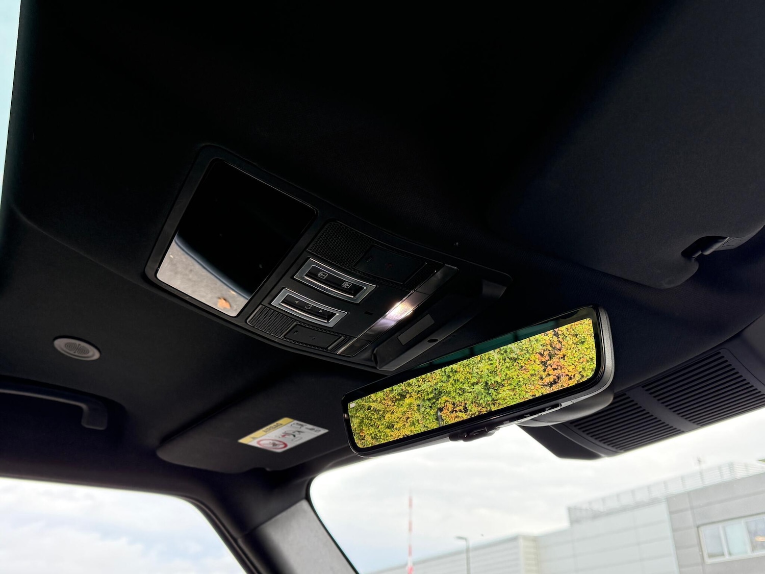 Used Land Rover Defender 2022 for sale - 77073987: Photo 26