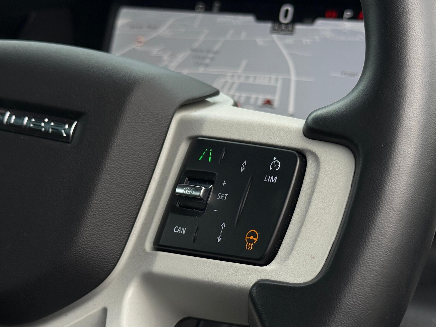 Used Land Rover Defender 2022 for sale - 77073987: Photo 52