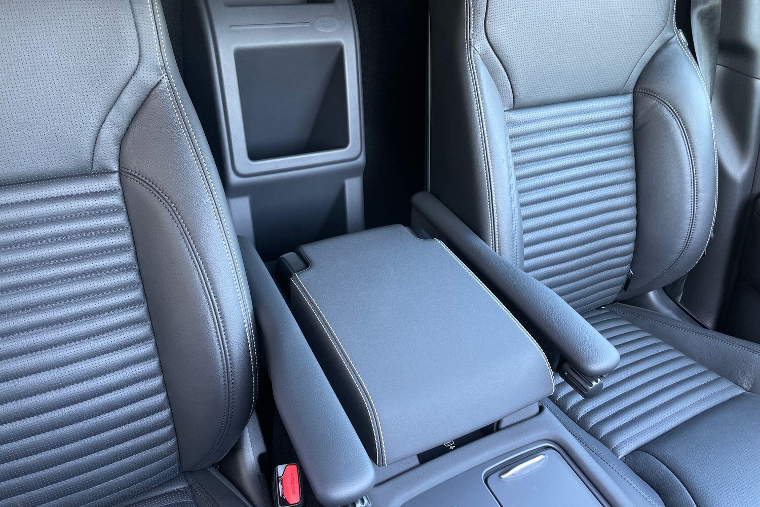 Used Land Rover Discovery 2025 for sale - 76499033: Photo 33