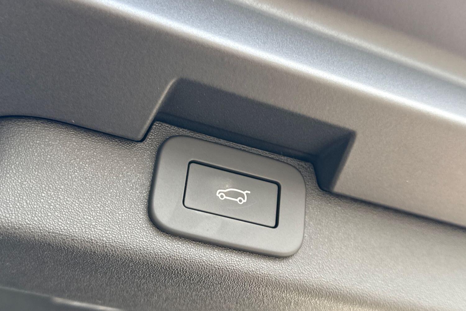 Used Land Rover Discovery 2025 for sale - 77549835: Photo 36