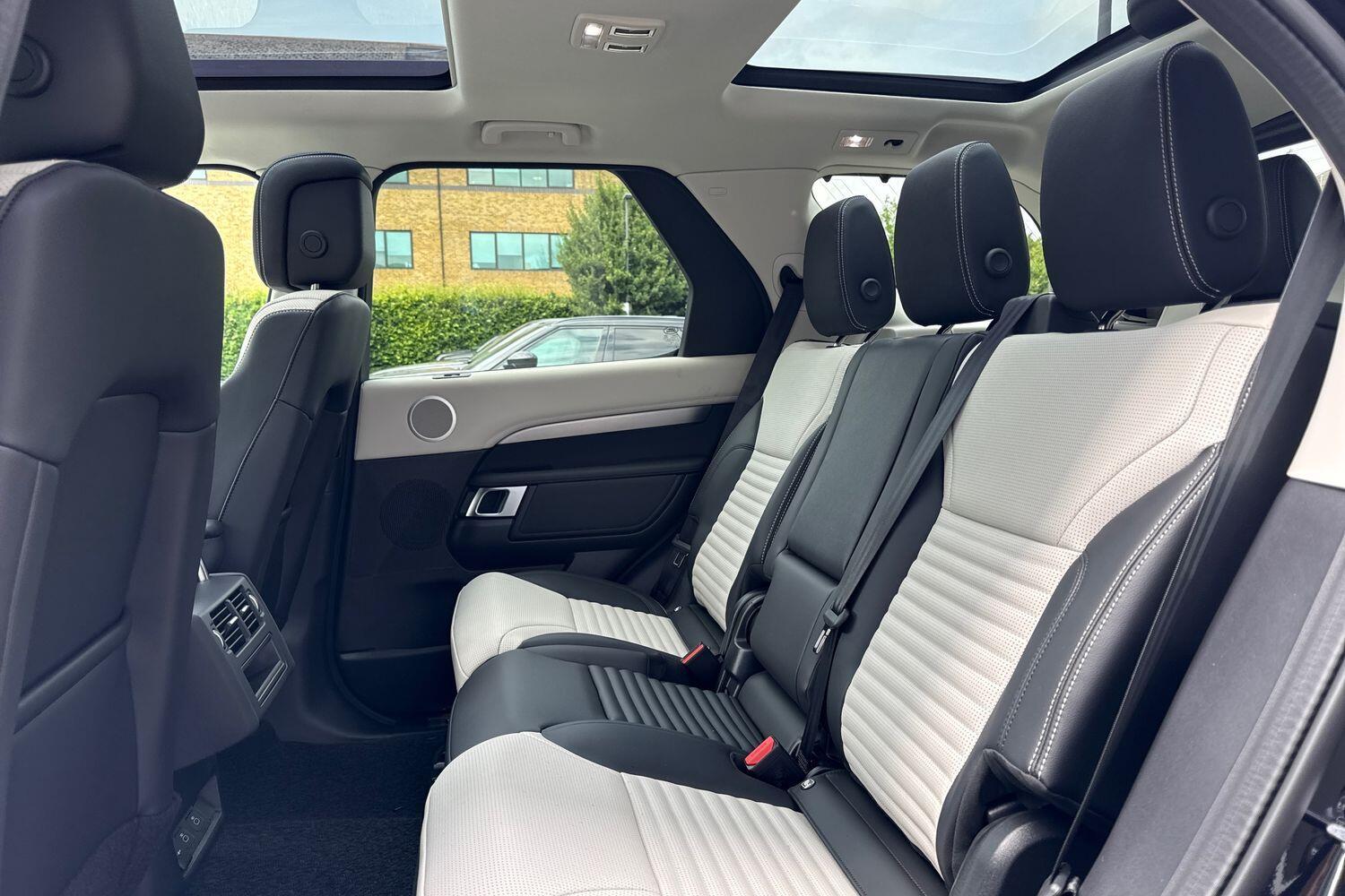 Used Land Rover Discovery 2025 for sale - 77549835: Photo 44