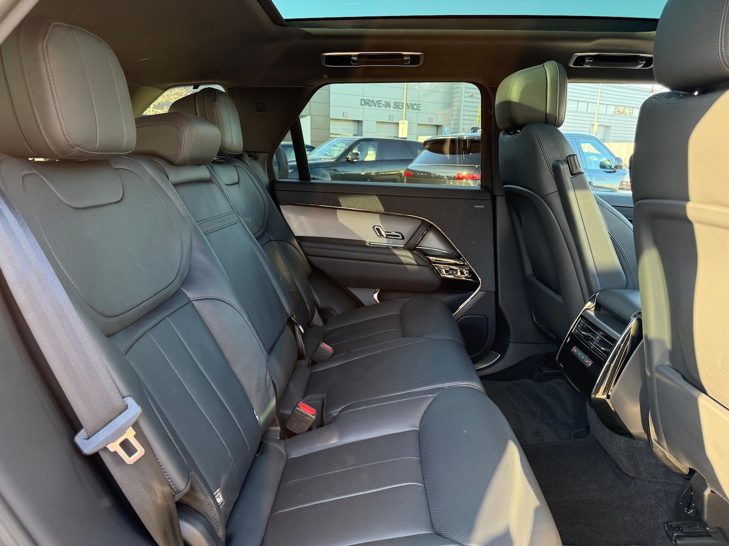 Used Land Rover Range Rover Sport 2023 for sale - 76472625: Photo 30