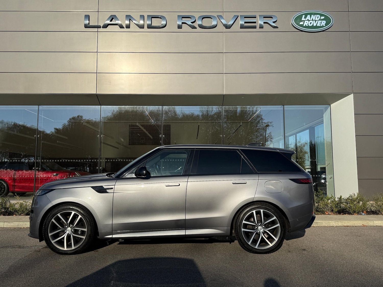Used Land Rover Range Rover Sport 2023 for sale - 76472625: Photo 9