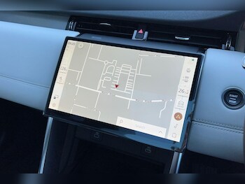 Used Land Rover Discovery Sport 2025 for sale - 77330976: Photo