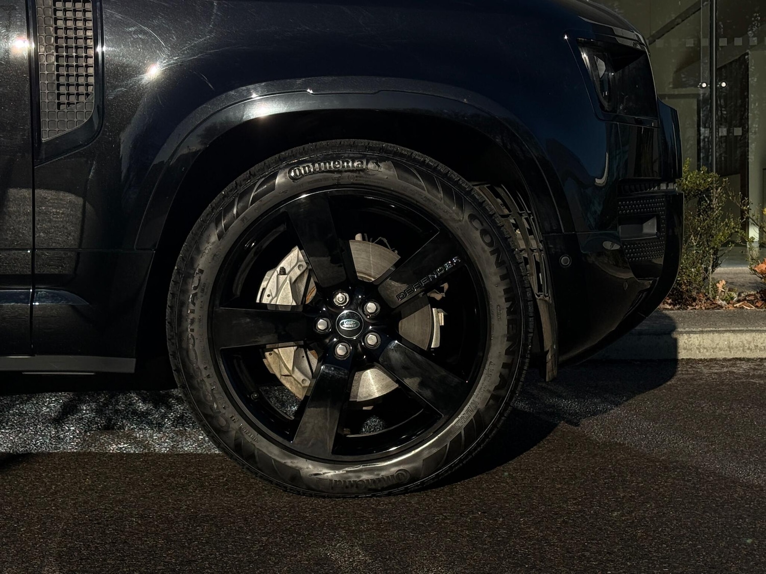 Used Land Rover Defender 2024 for sale - 77091590: Photo 18