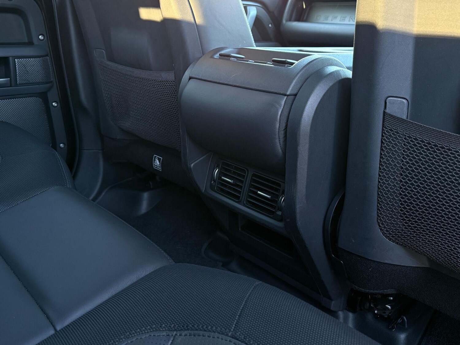 Used Land Rover Defender 2024 for sale - 77091590: Photo 42