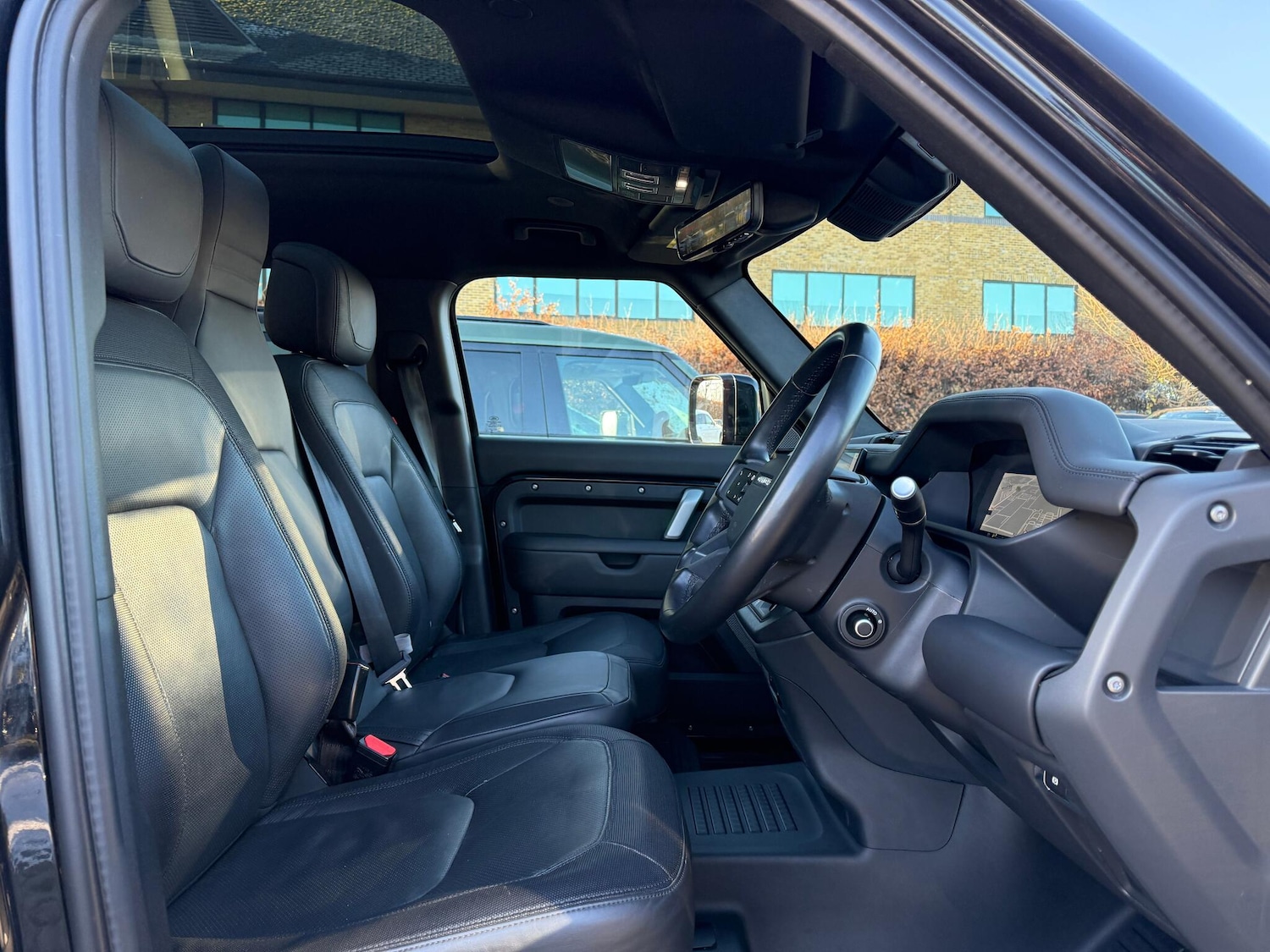 Used Land Rover Defender 2024 for sale - 77091590: Photo 45