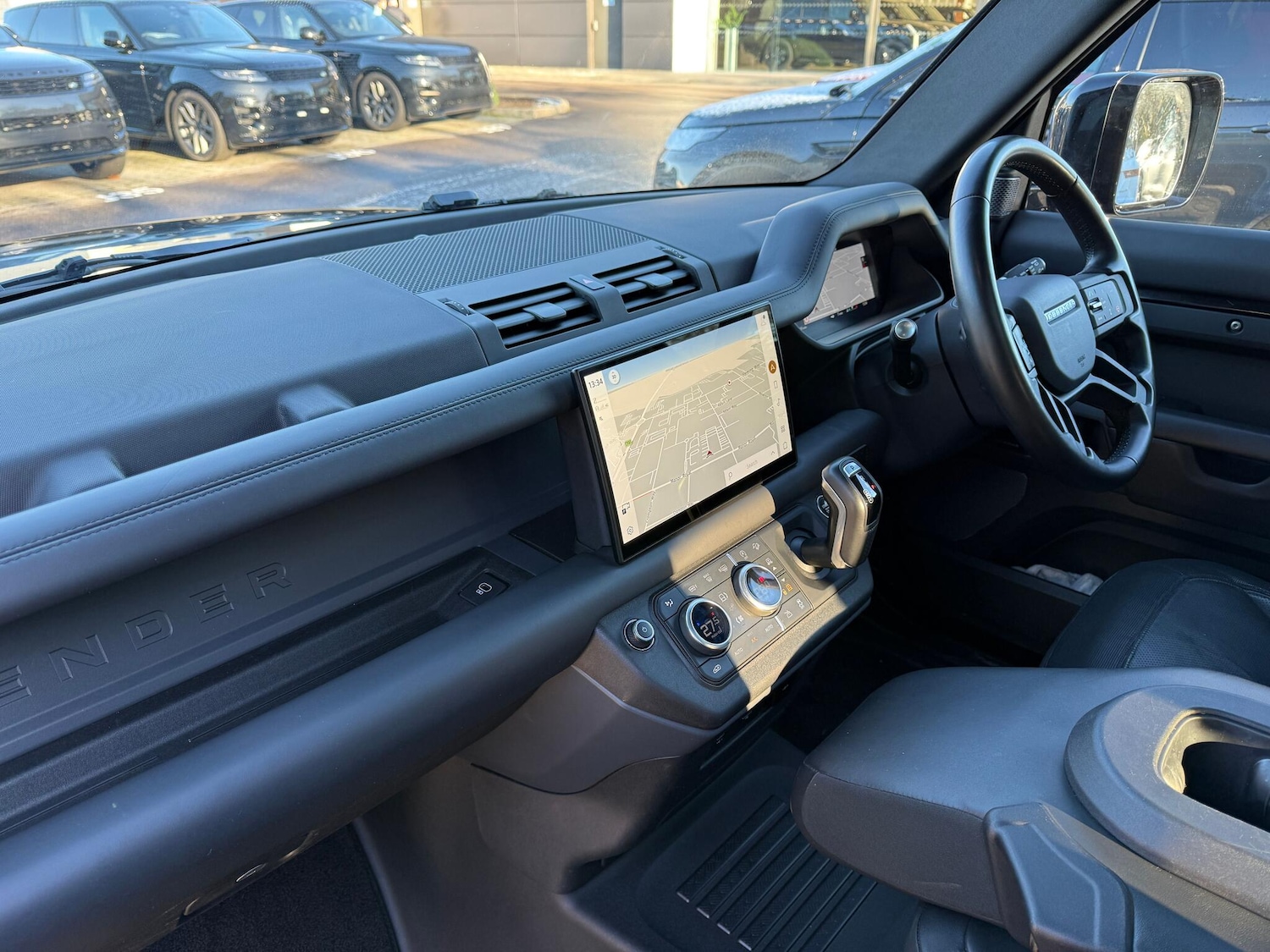 Used Land Rover Defender 2024 for sale - 77091590: Photo 47