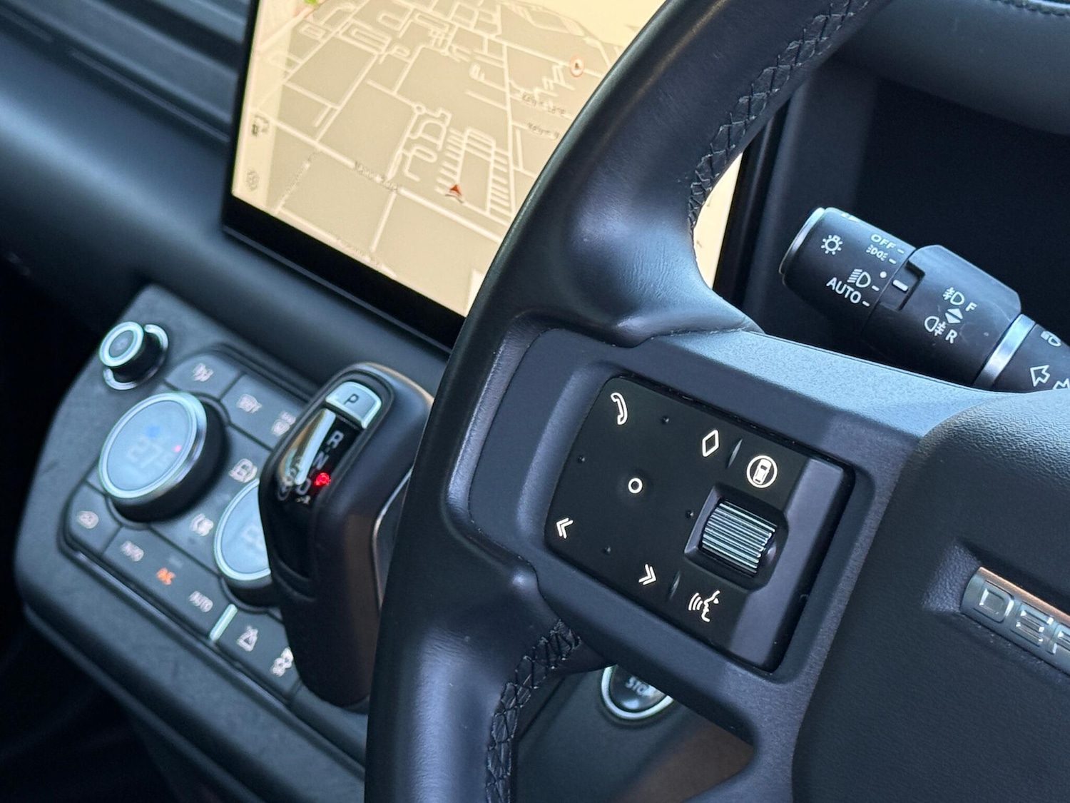 Used Land Rover Defender 2024 for sale - 77091590: Photo 49