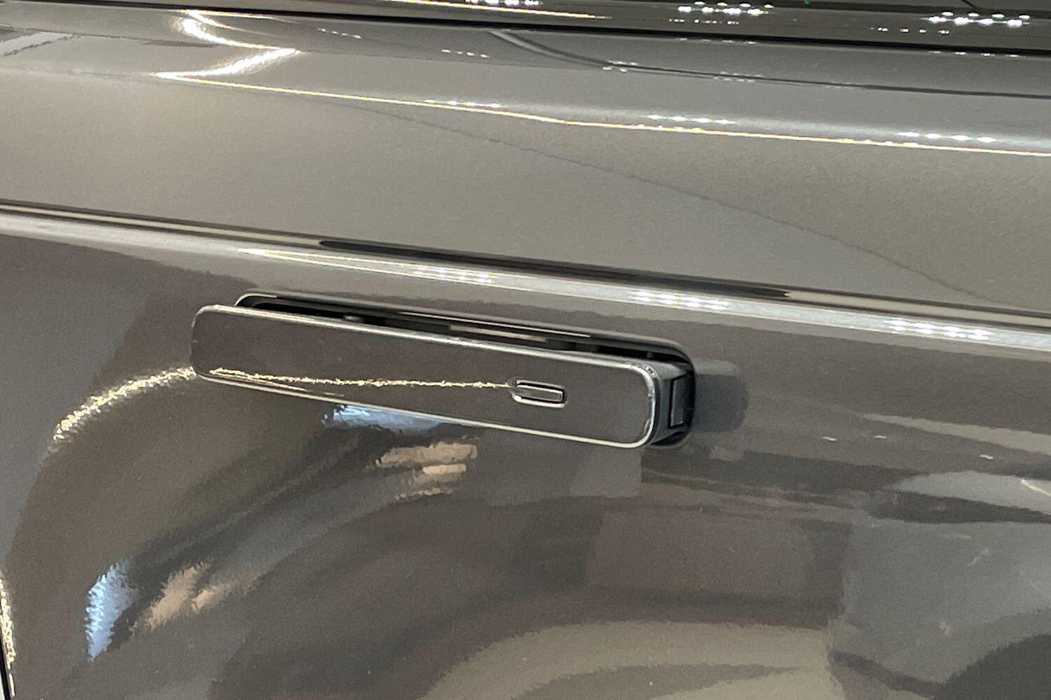 Used Land Rover Range Rover Velar 2025 for sale - 76657401: Photo 25