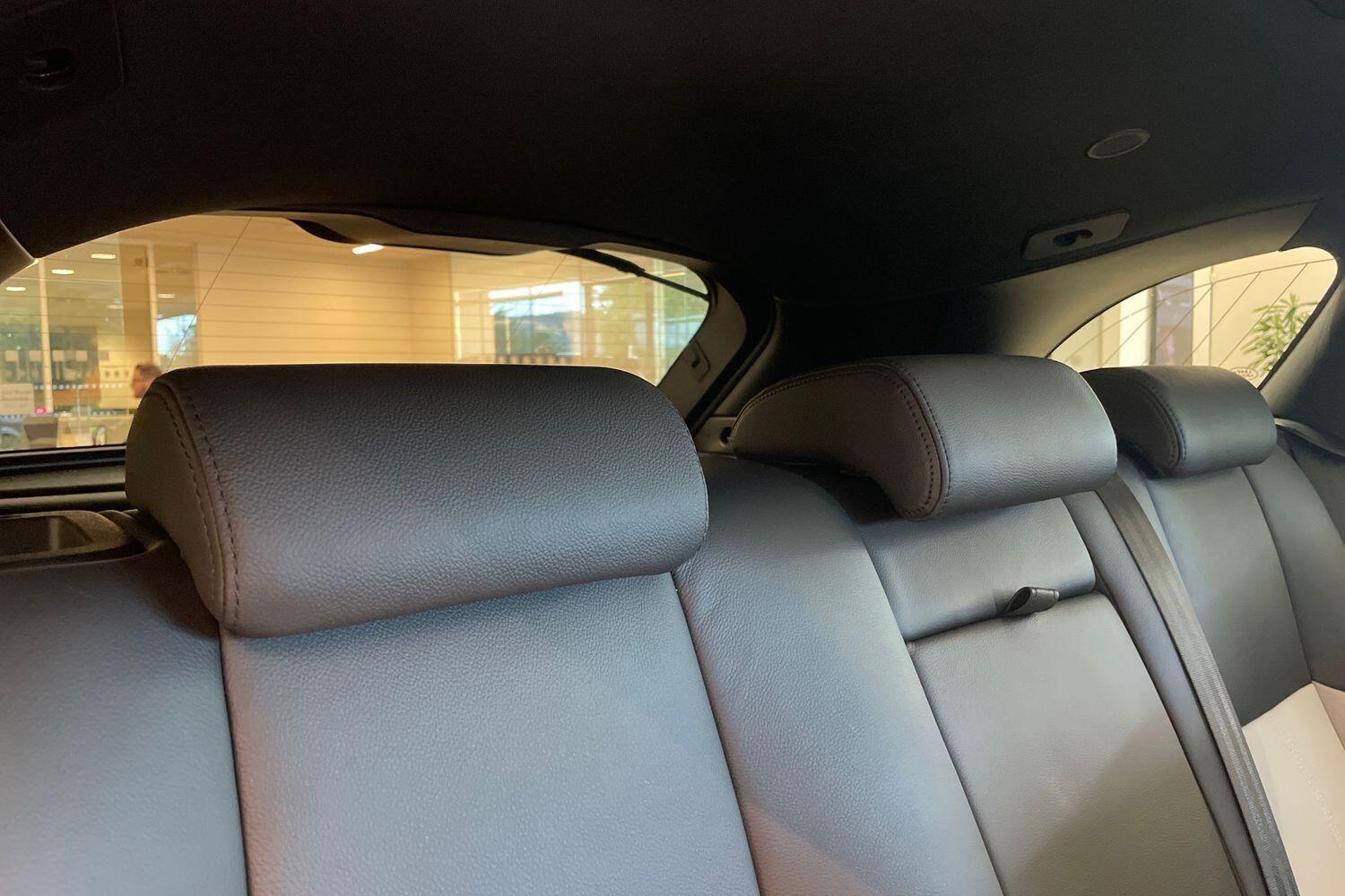 Used Land Rover Range Rover Velar 2025 for sale - 76657401: Photo 31