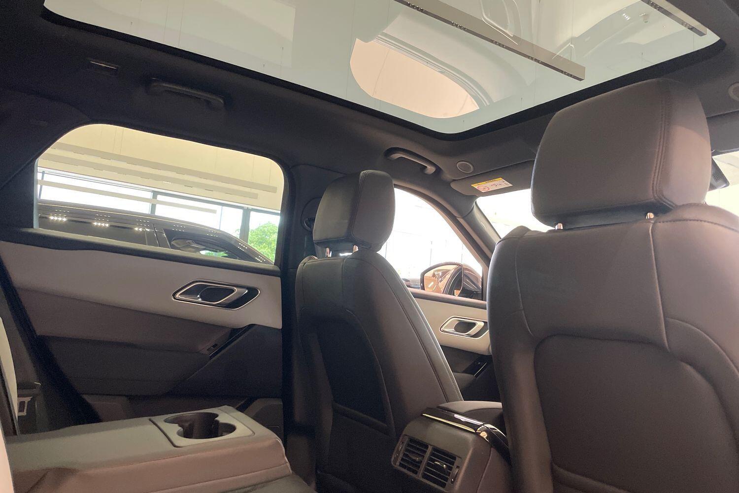 Used Land Rover Range Rover Velar 2025 for sale - 76657401: Photo 33