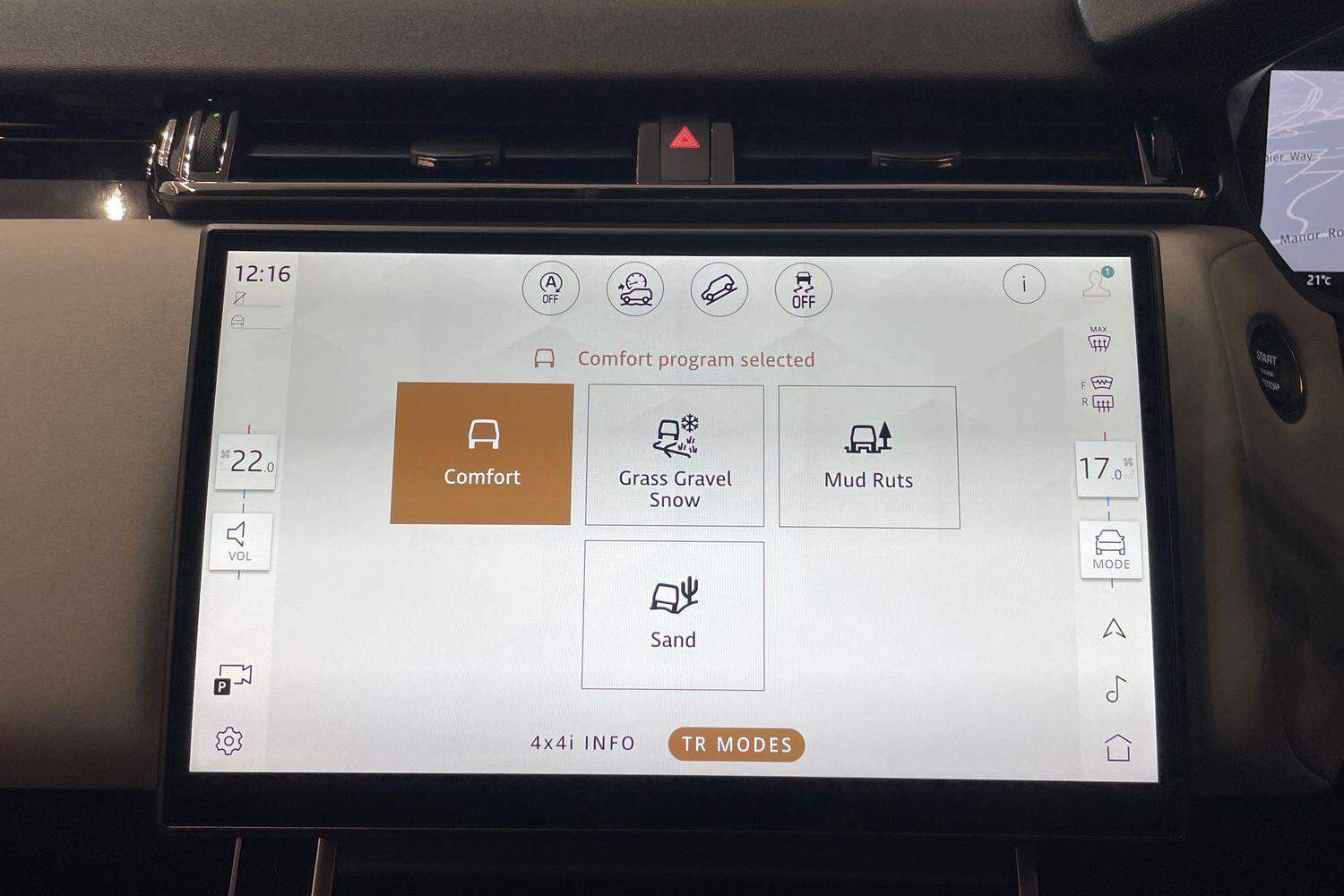 Used Land Rover Range Rover Velar 2025 for sale - 76657401: Photo 44