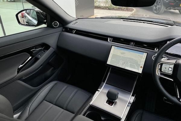Used Land Rover Range Rover Evoque 2025 for sale - 76239635: Photo 17