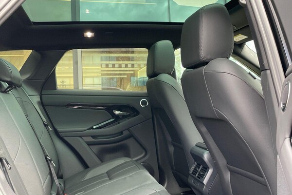 Used Land Rover Range Rover Evoque 2025 for sale - 76239635: Photo 32
