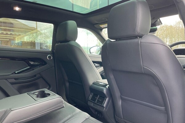 Used Land Rover Range Rover Evoque 2025 for sale - 76239635: Photo 33