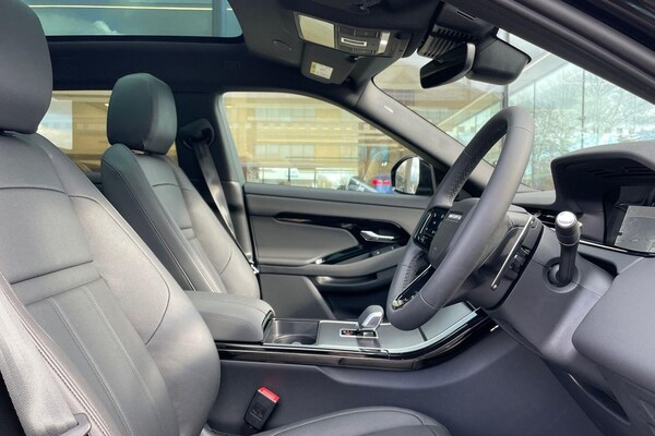 Used Land Rover Range Rover Evoque 2025 for sale - 76239635: Photo 35