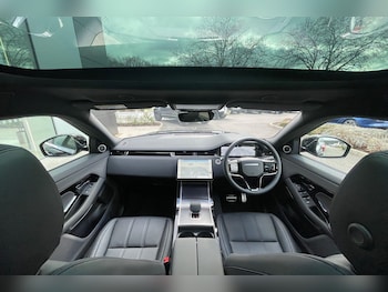 Used Land Rover Range Rover Evoque 2025 for sale - 76239635: Photo