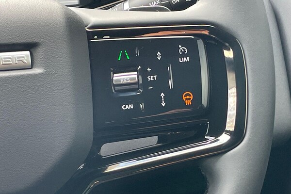 Used Land Rover Range Rover Evoque 2025 for sale - 76239635: Photo 41