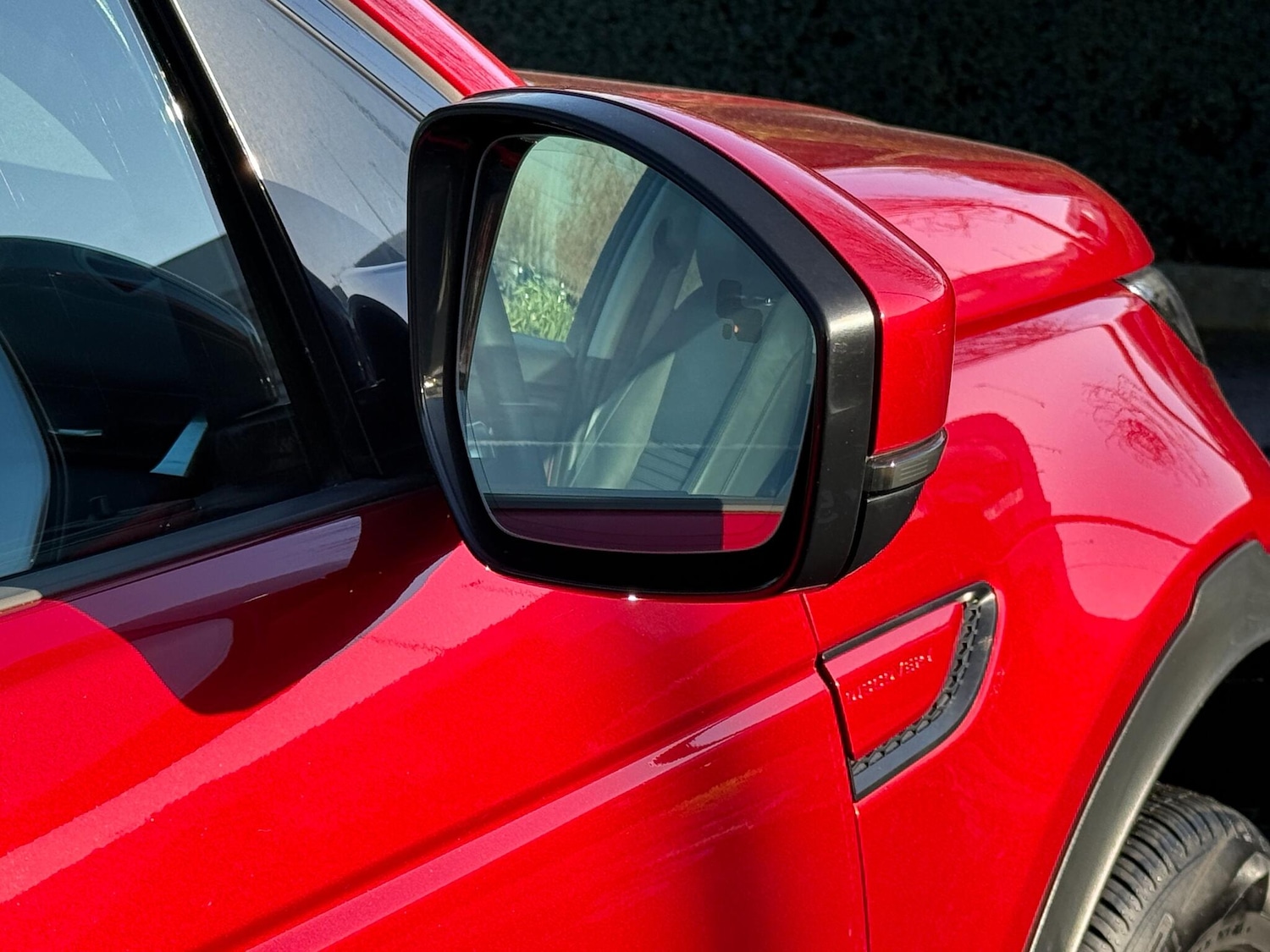 Used Land Rover Discovery Sport 2019 for sale - 77131326: Photo 13