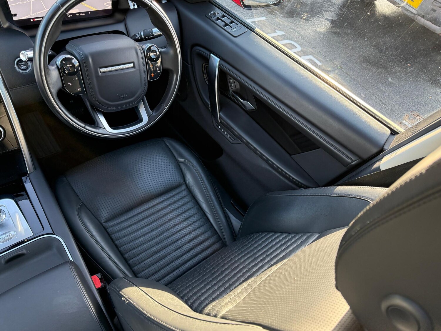 Used Land Rover Discovery Sport 2019 for sale - 77131326: Photo 29