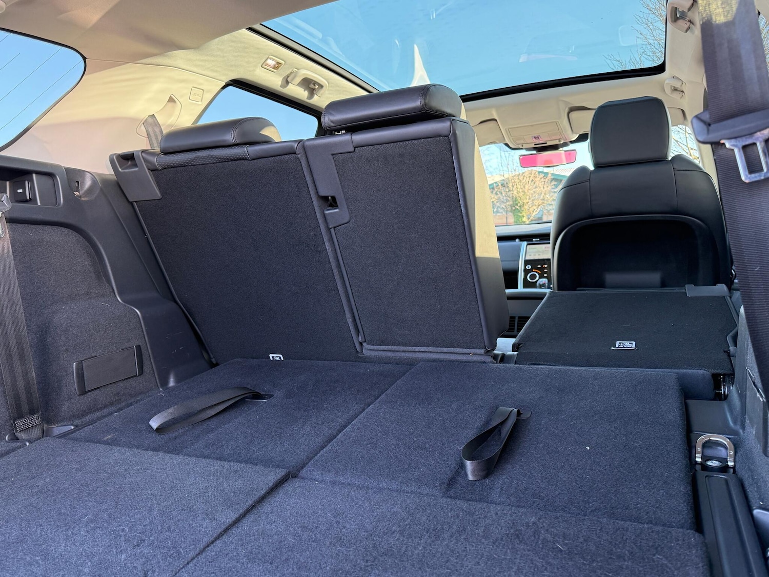 Used Land Rover Discovery Sport 2019 for sale - 77131326: Photo 35