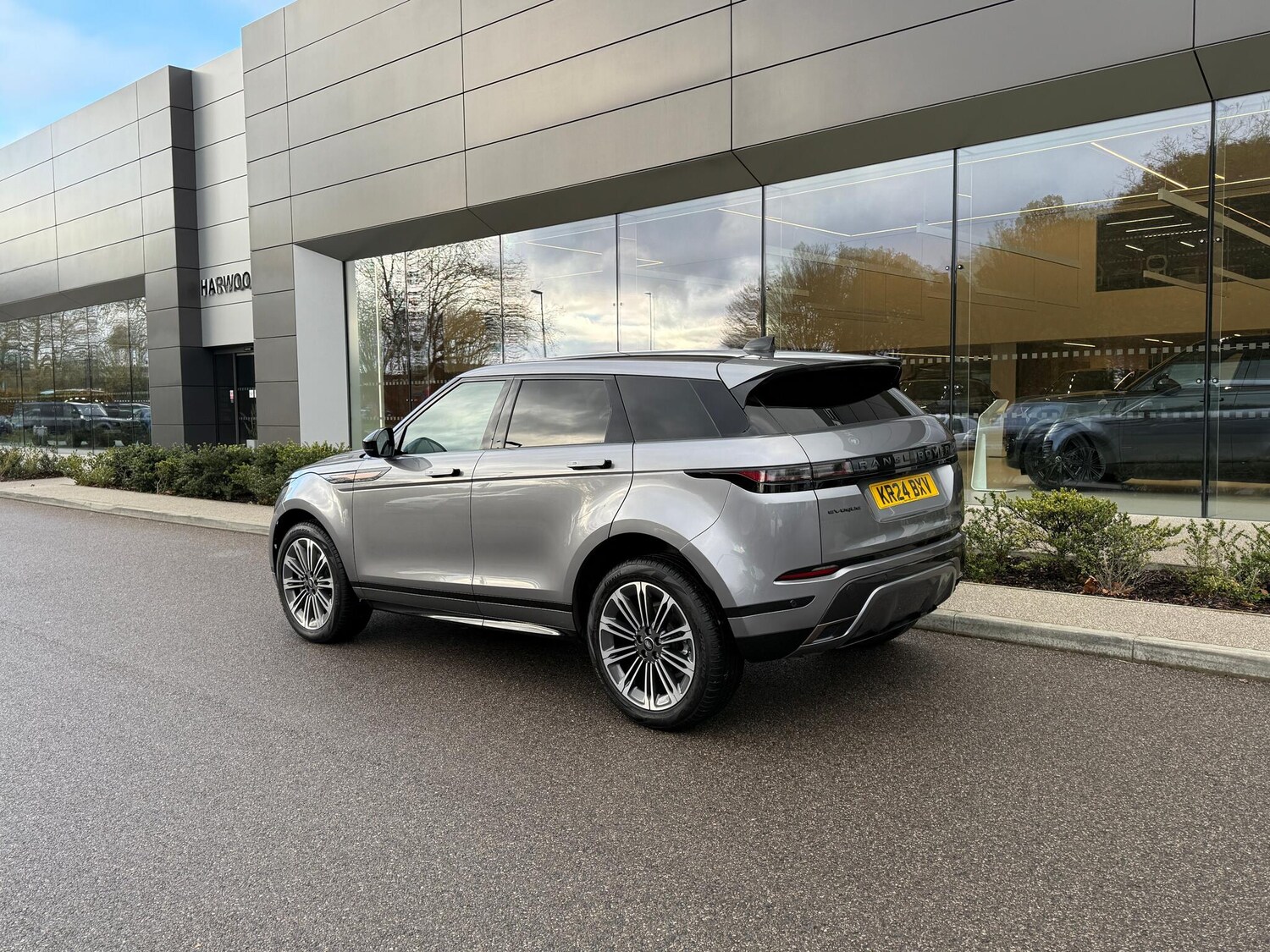 Used Land Rover Range Rover Evoque 2024 for sale - 76389312: Photo 13