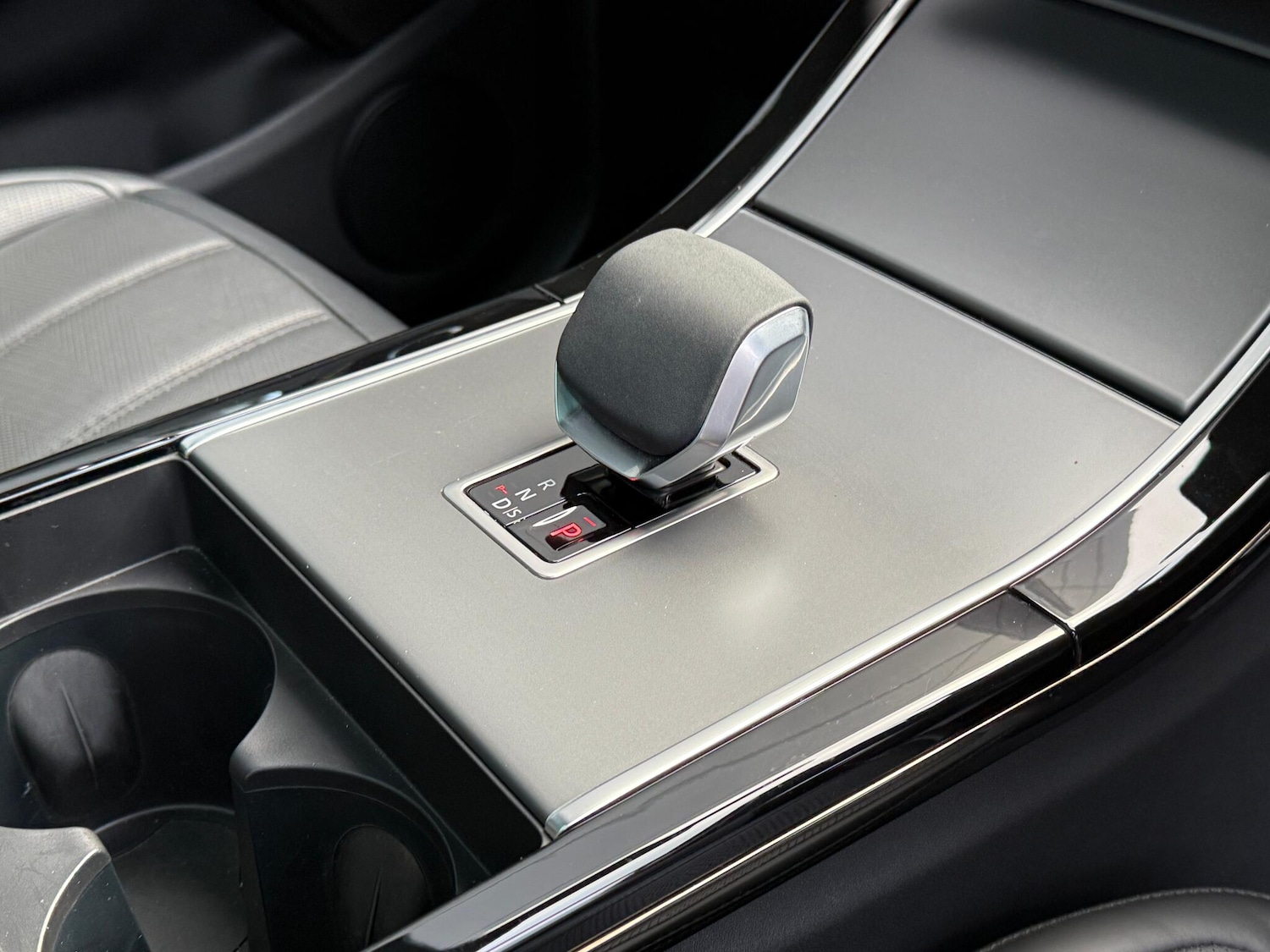 Used Land Rover Range Rover Evoque 2024 for sale - 76389312: Photo 16