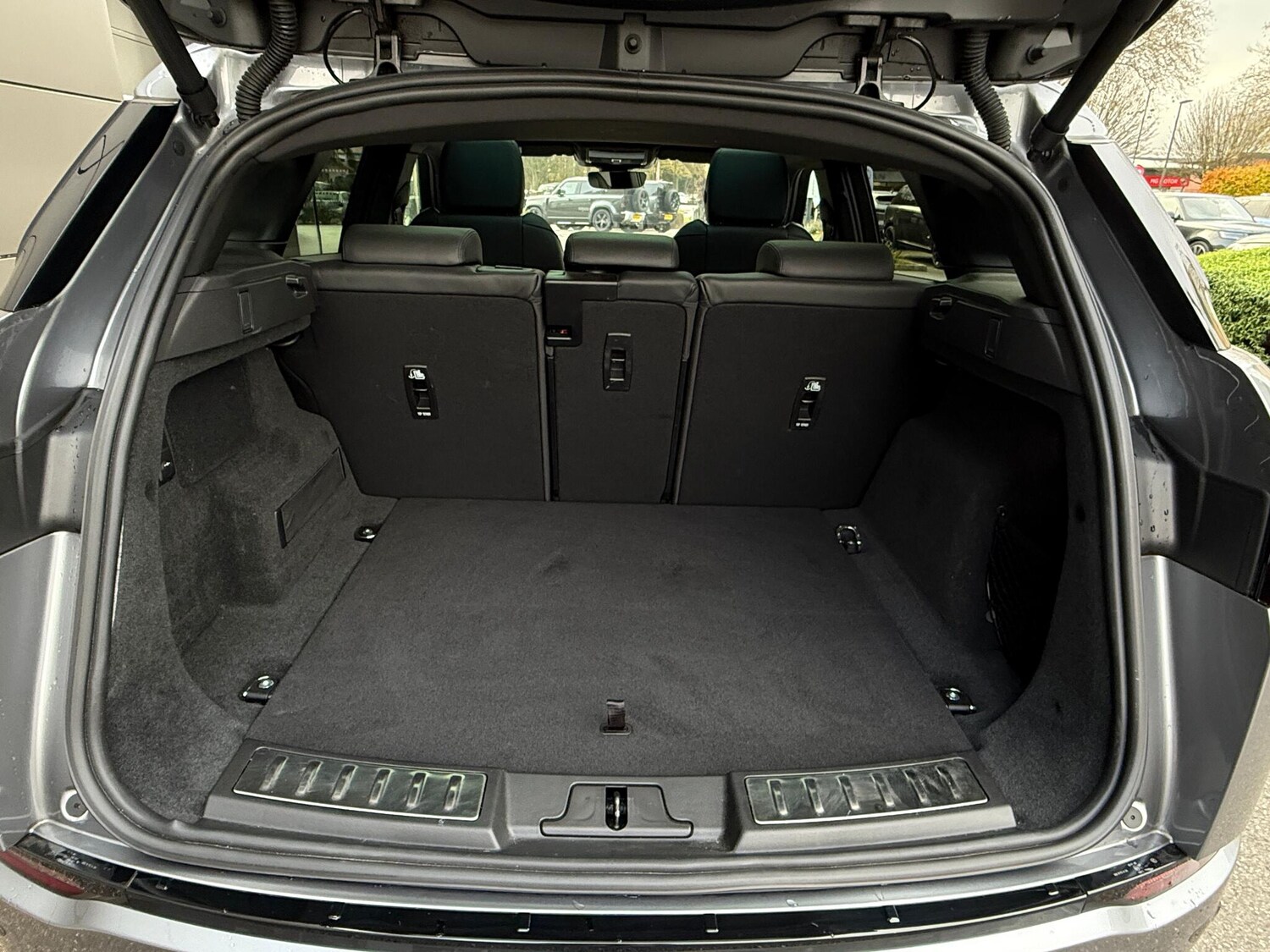 Used Land Rover Range Rover Evoque 2024 for sale - 76389312: Photo 23