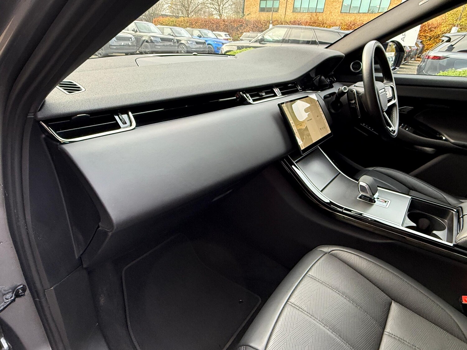 Used Land Rover Range Rover Evoque 2024 for sale - 76389312: Photo 35