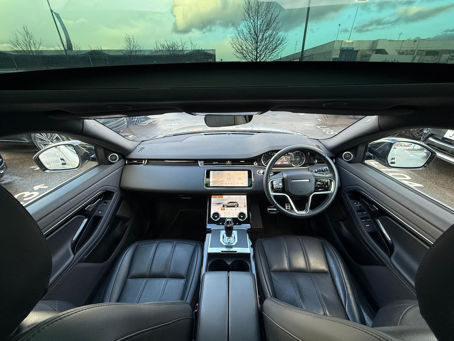 Used Land Rover Range Rover Evoque 2022 for sale - 77574035: Photo 3