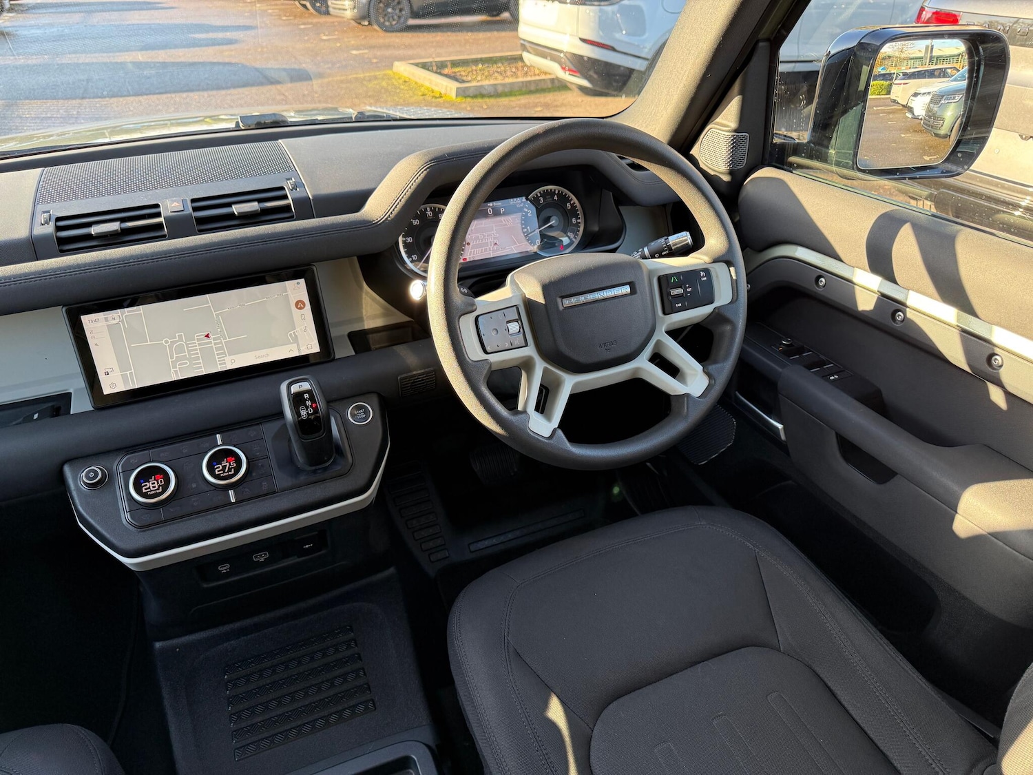 Used Land Rover Defender 2020 for sale - 76801496: Photo 24