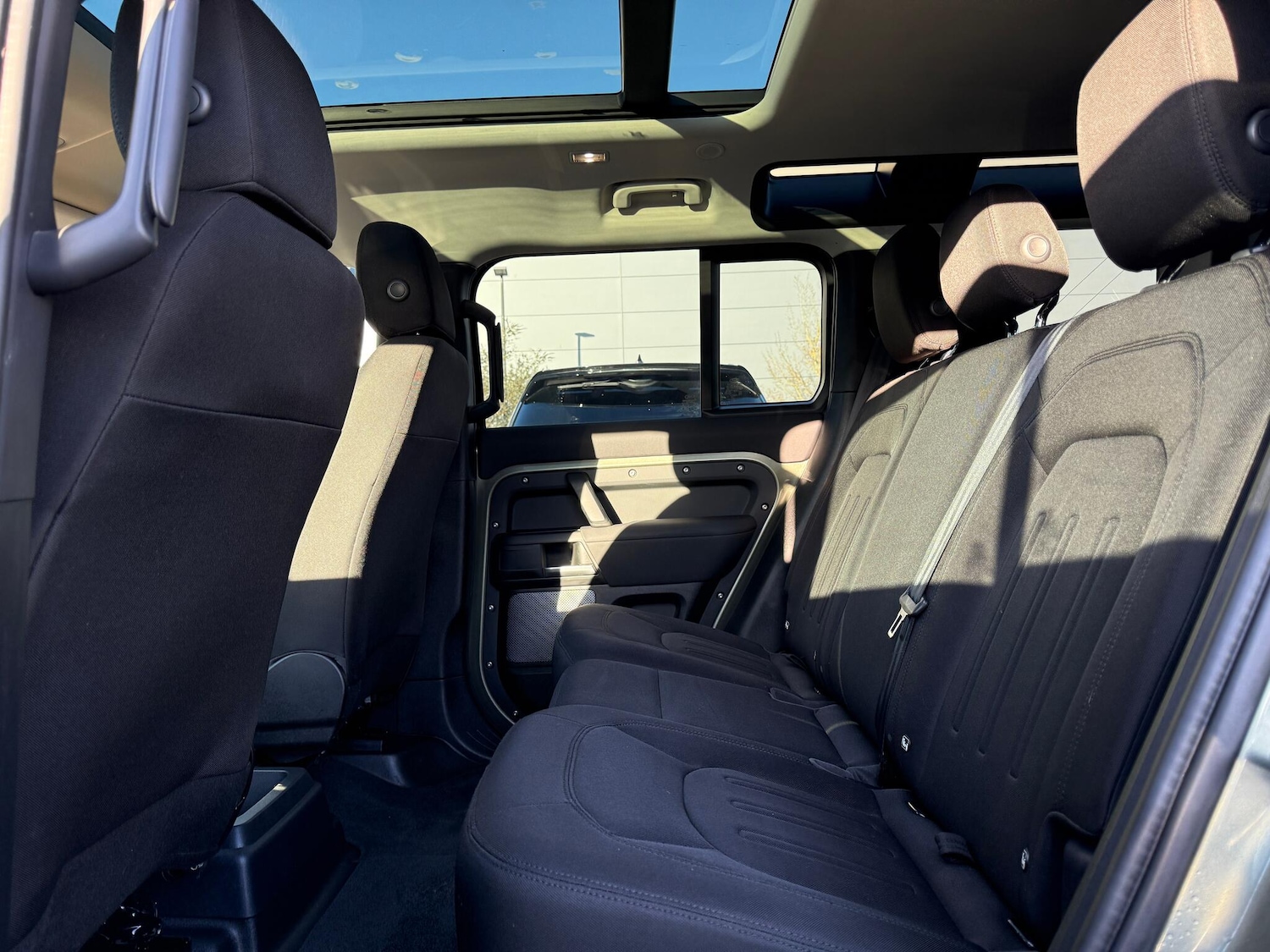 Used Land Rover Defender 2020 for sale - 76801496: Photo 41