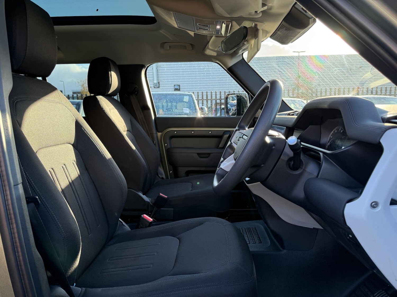 Used Land Rover Defender 2020 for sale - 76801496: Photo 42