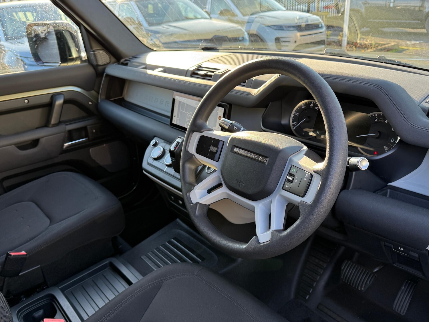 Used Land Rover Defender 2020 for sale - 76801496: Photo 43