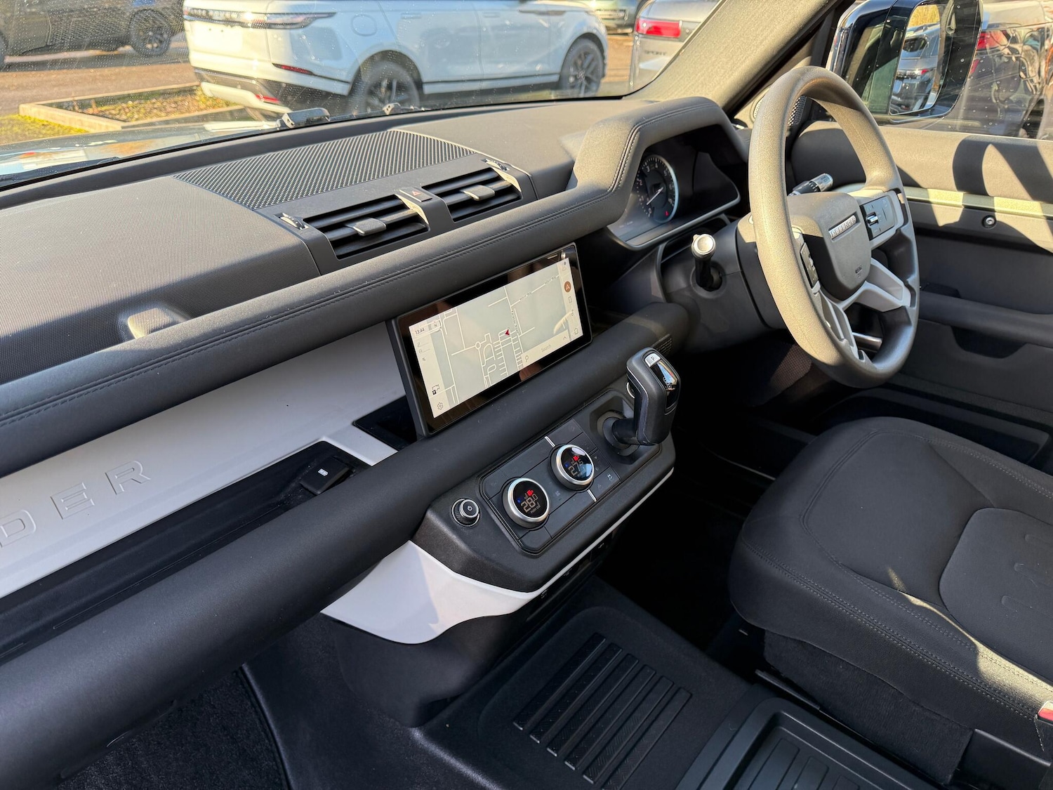 Used Land Rover Defender 2020 for sale - 76801496: Photo 44