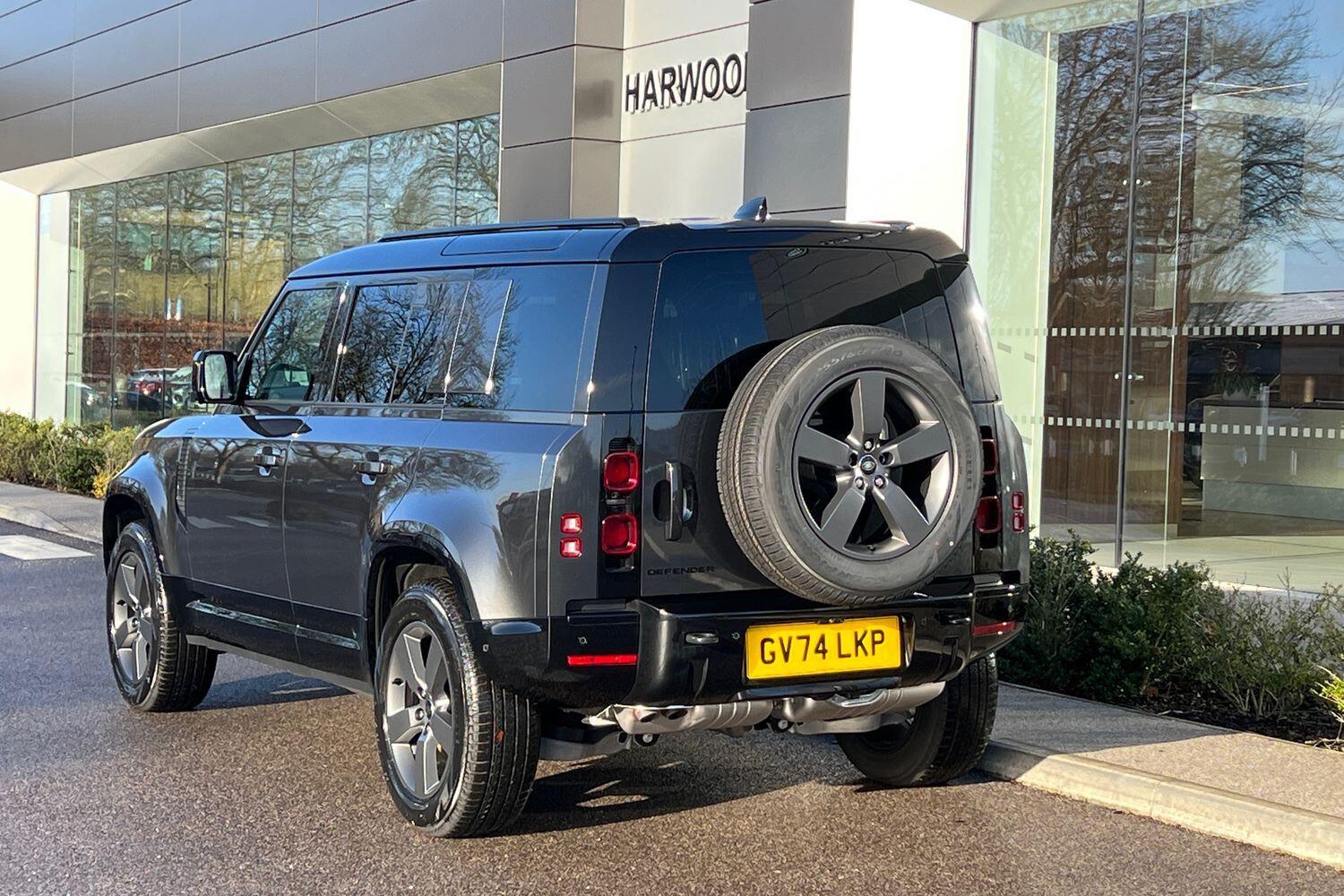 Used Land Rover Defender 2025 for sale - 76499566: Photo 18