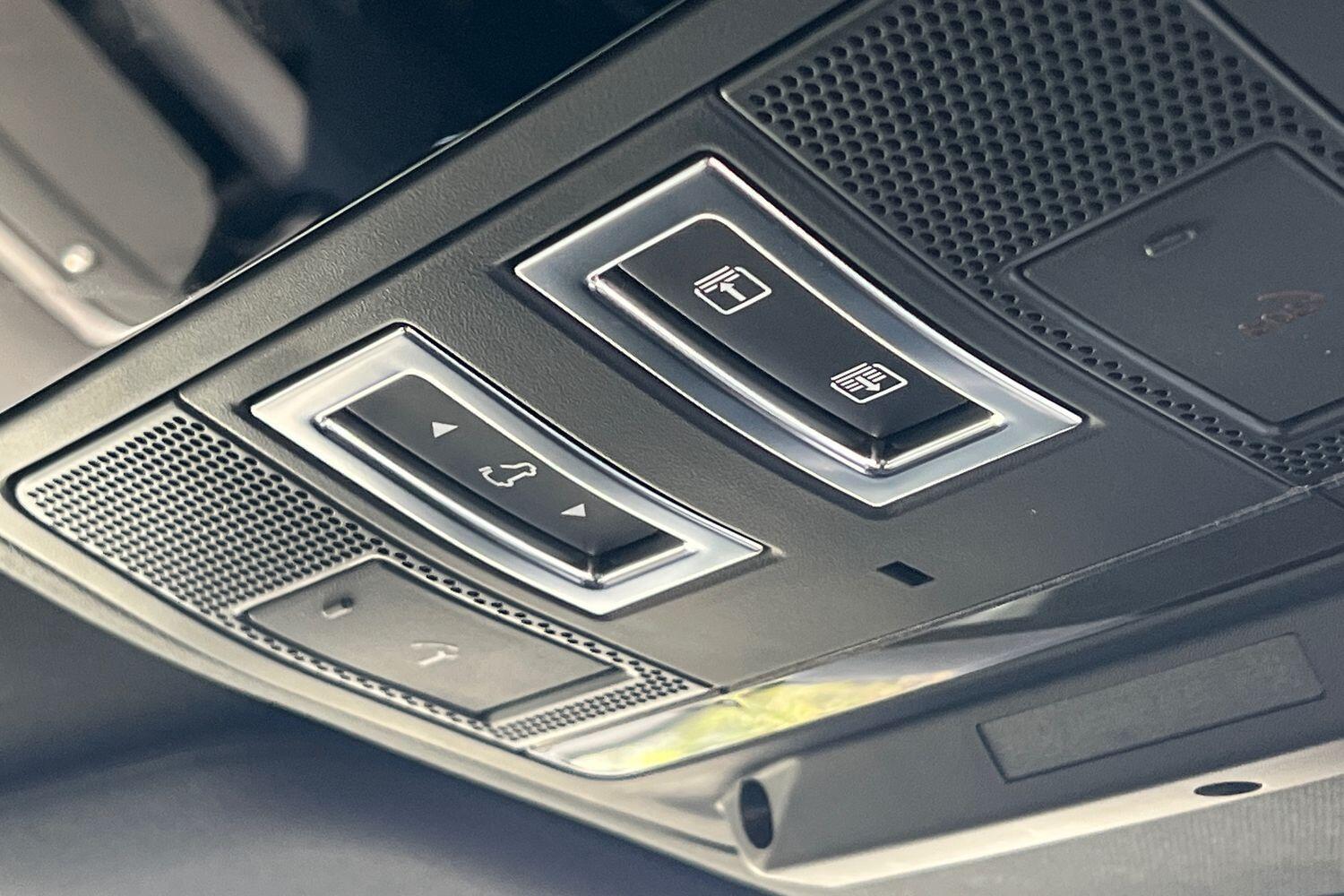 Used Land Rover Defender 2025 for sale - 76499566: Photo 28