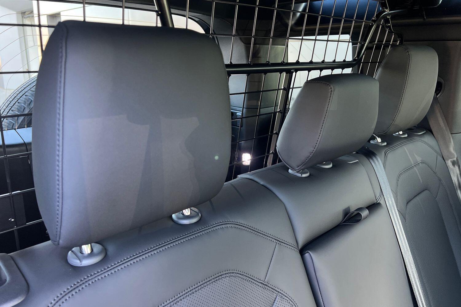 Used Land Rover Defender 2025 for sale - 76499566: Photo 36