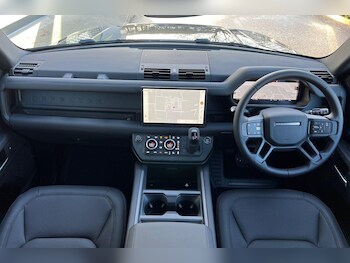 Used Land Rover Defender 110 2025 for sale - 76499566: Photo