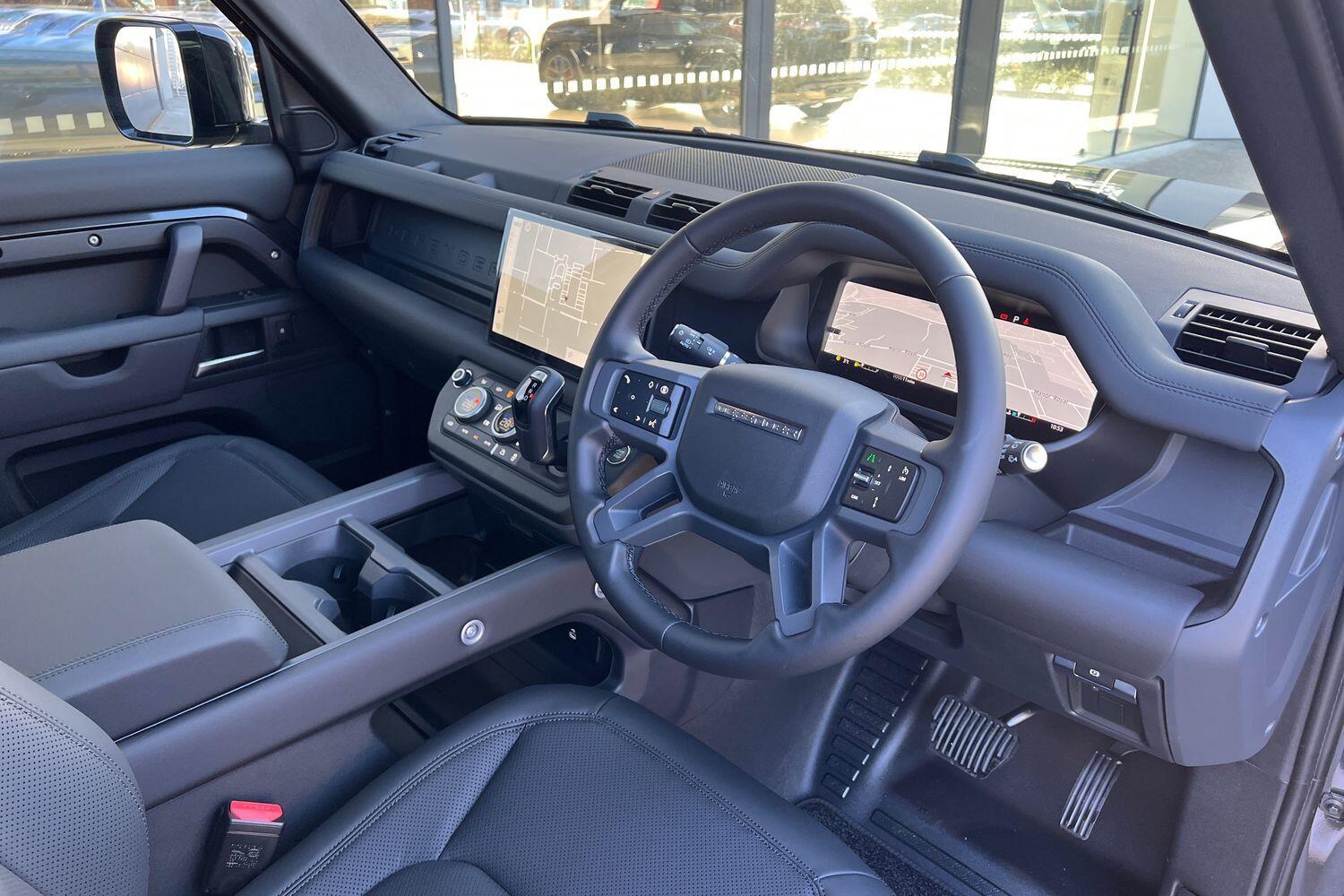 Used Land Rover Defender 2025 for sale - 76499566: Photo 46