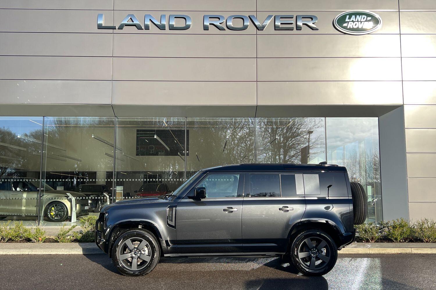 Used Land Rover Defender 2025 for sale - 76499566: Photo 9