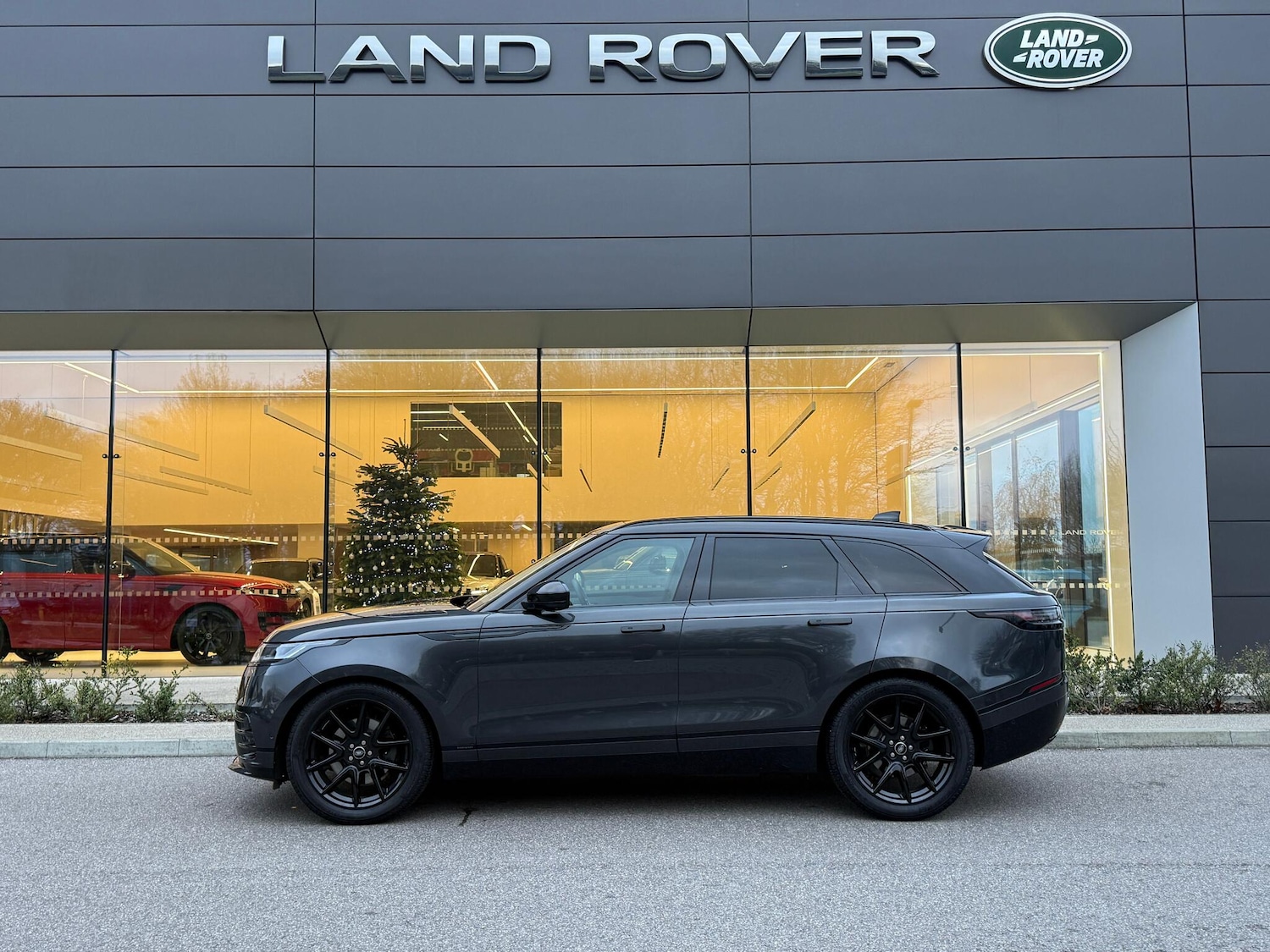 Used Land Rover Range Rover Velar for sale - 76926705: Photo 10