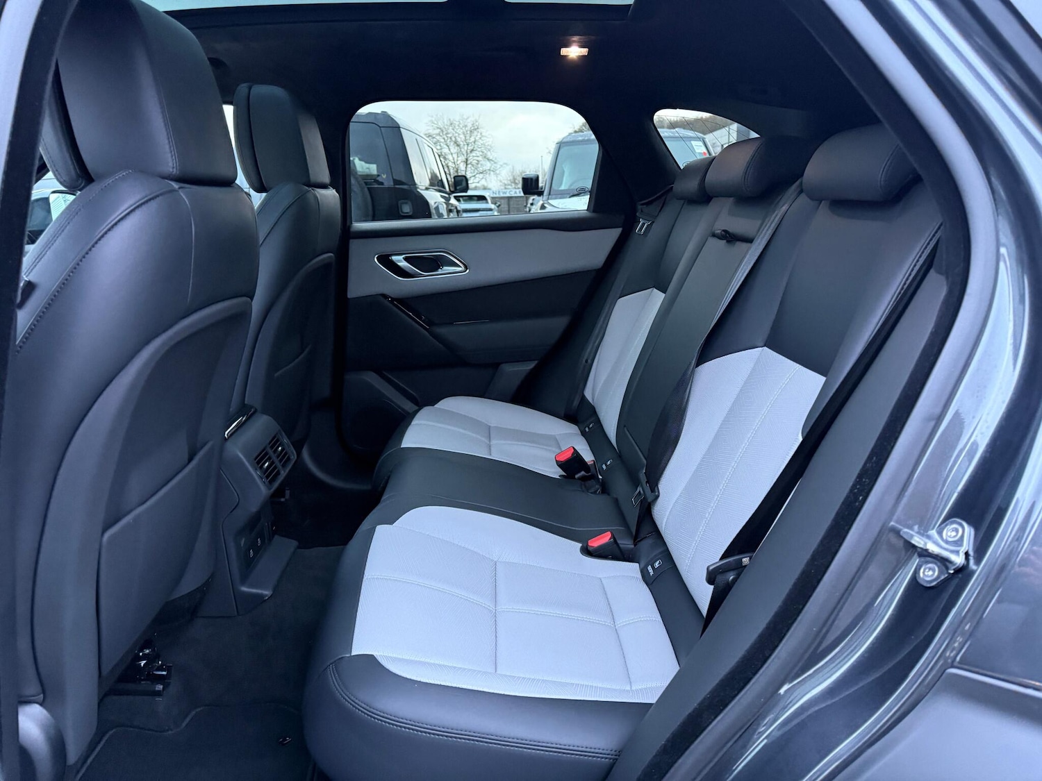 Used Land Rover Range Rover Velar for sale - 76926705: Photo 44