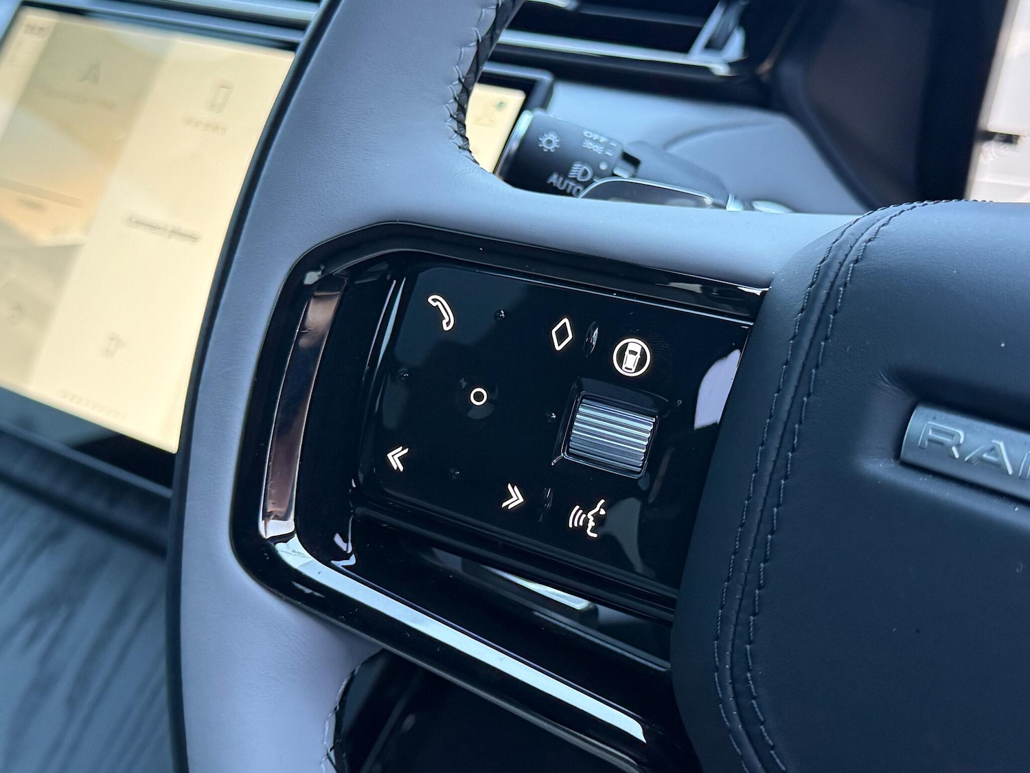 Used Land Rover Range Rover Velar for sale - 76926705: Photo 45