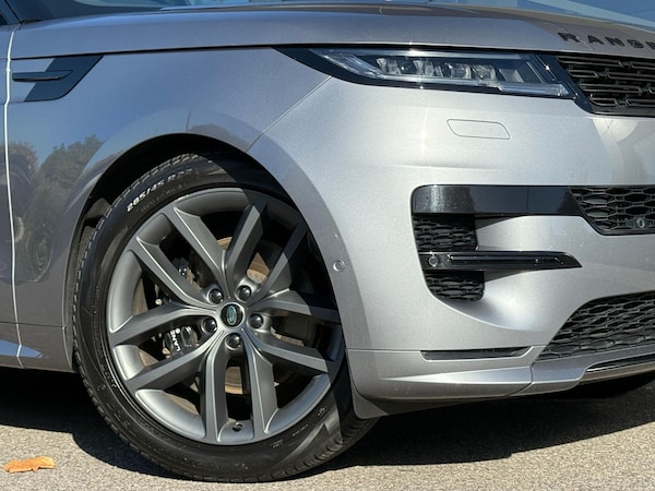 Used Land Rover Range Rover Sport 2024 for sale - 76032180: Photo 11