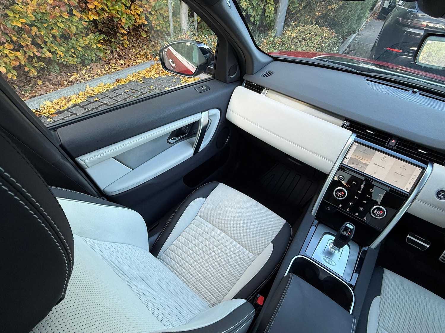 Used Land Rover Discovery Sport 2022 for sale - 76634262: Photo 19