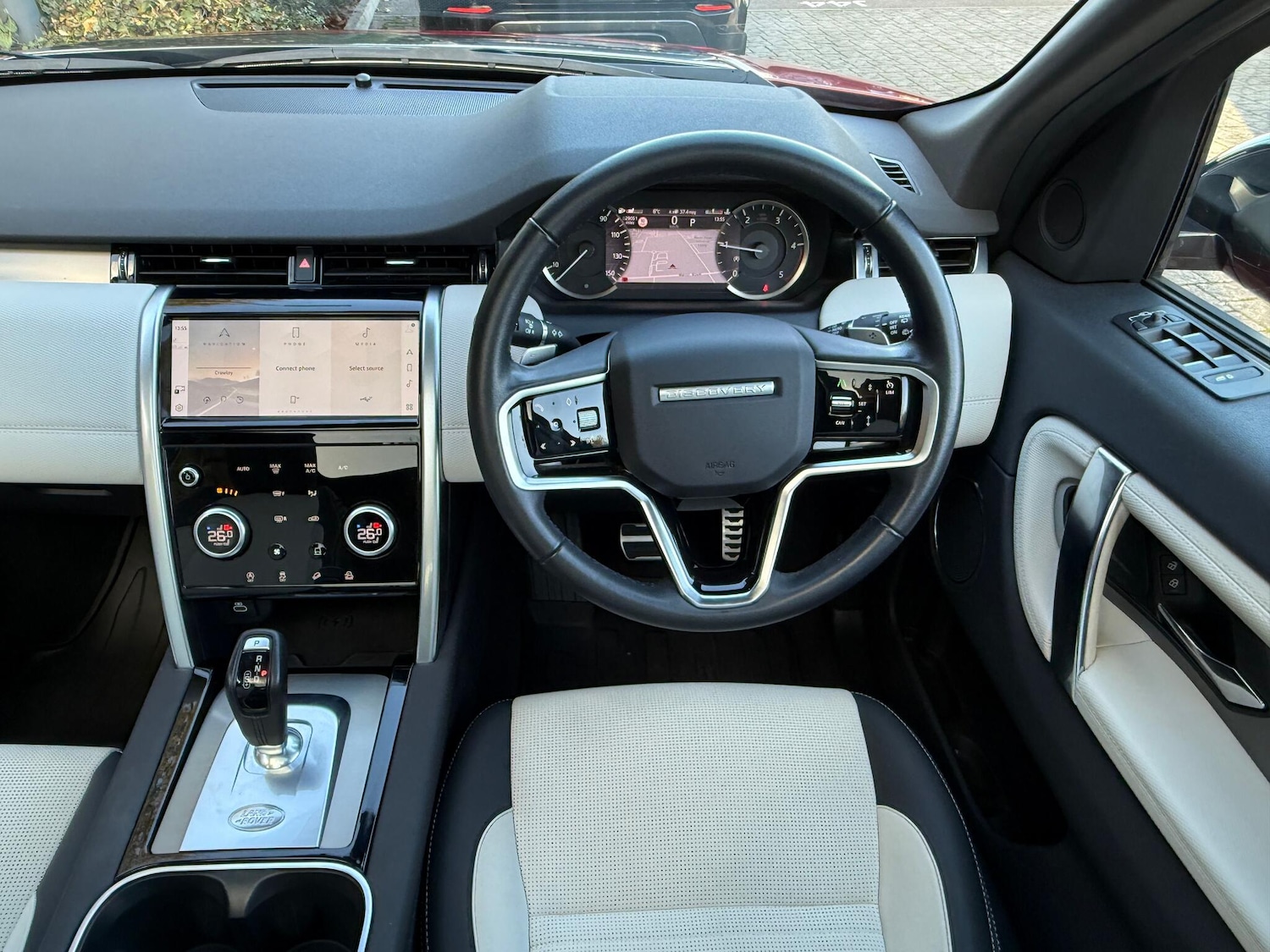 Used Land Rover Discovery Sport 2022 for sale - 76634262: Photo 23