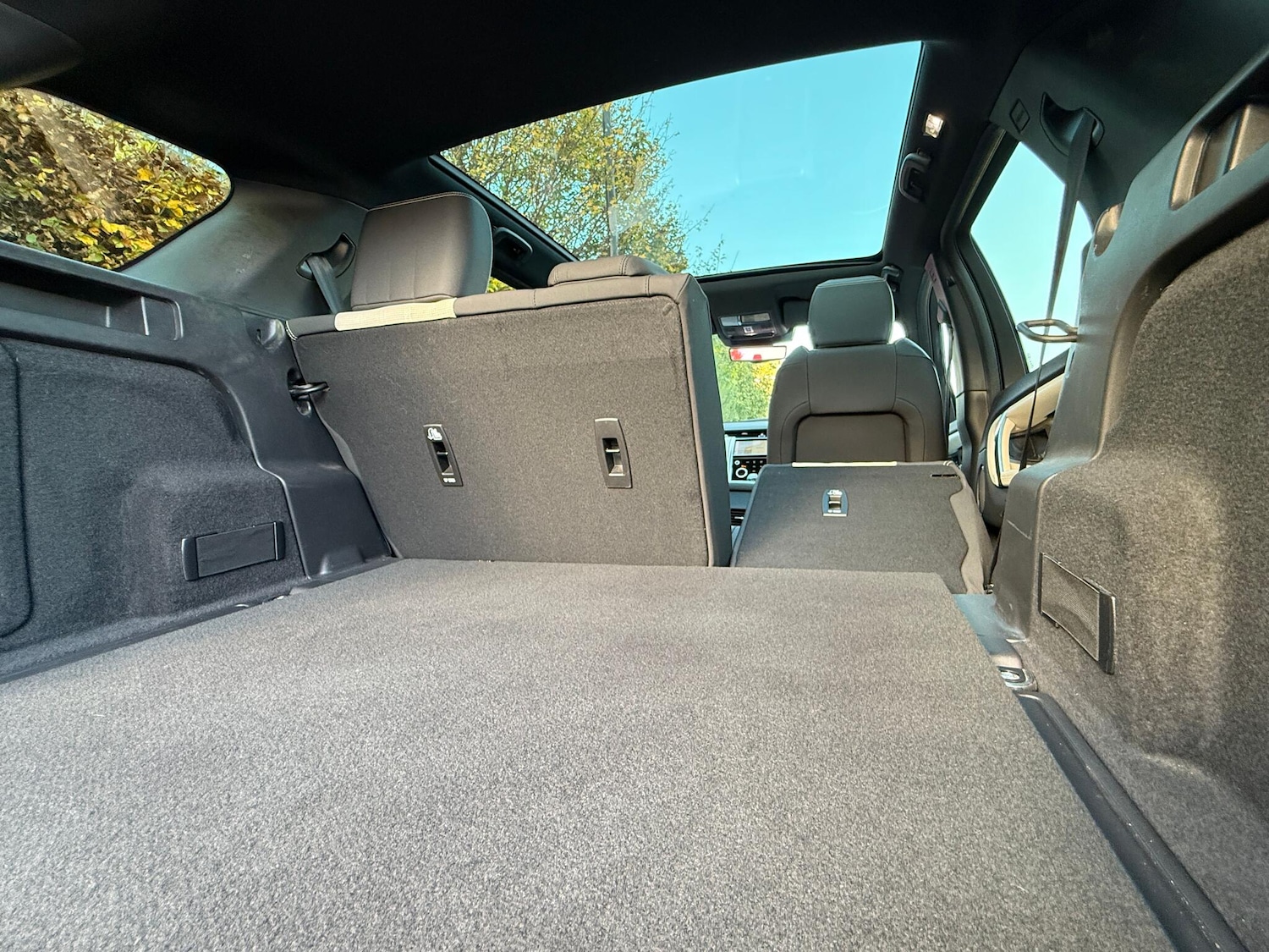 Used Land Rover Discovery Sport 2022 for sale - 76634262: Photo 28