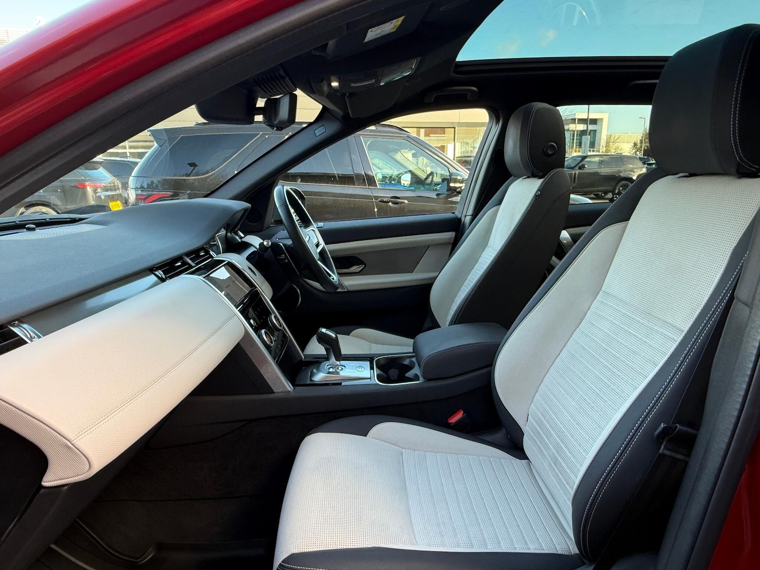 Used Land Rover Discovery Sport 2022 for sale - 76634262: Photo 41